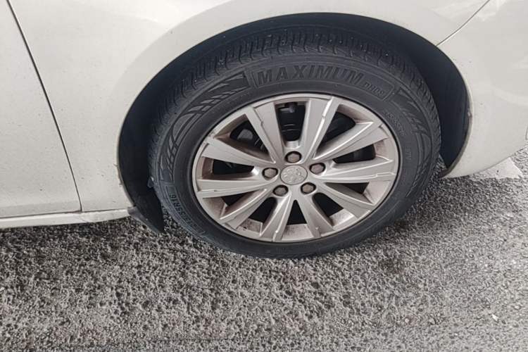 Used Peugeot 308S 2015 1.6L Manual Shangchi Edition Right Front Wheel Hub