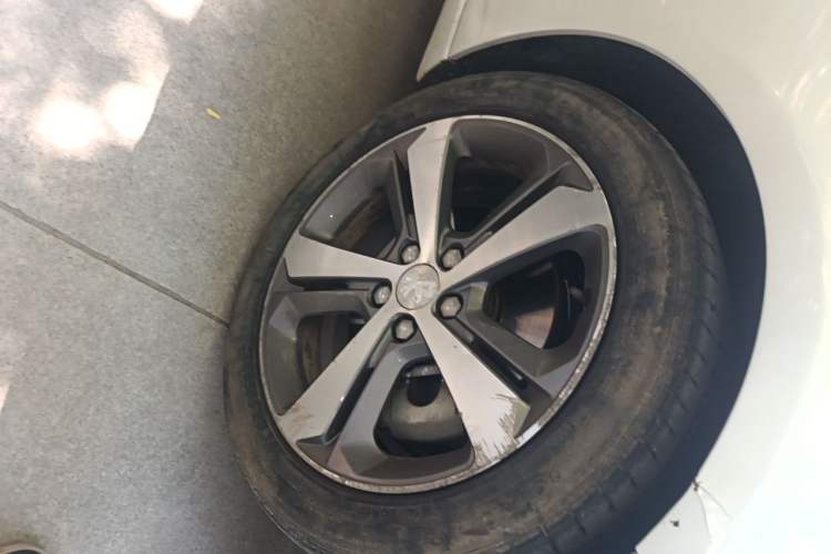 Used Peugeot 308S 2015 1.6T Automatic Ruichi Edition Right Front Wheel Hub
