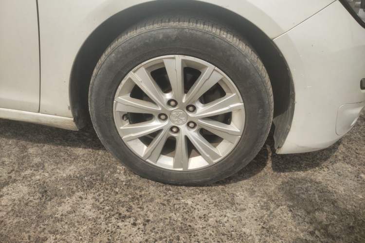Used Peugeot 308S 2015 1.6L Manual Shangchi Edition Right Front Wheel Hub