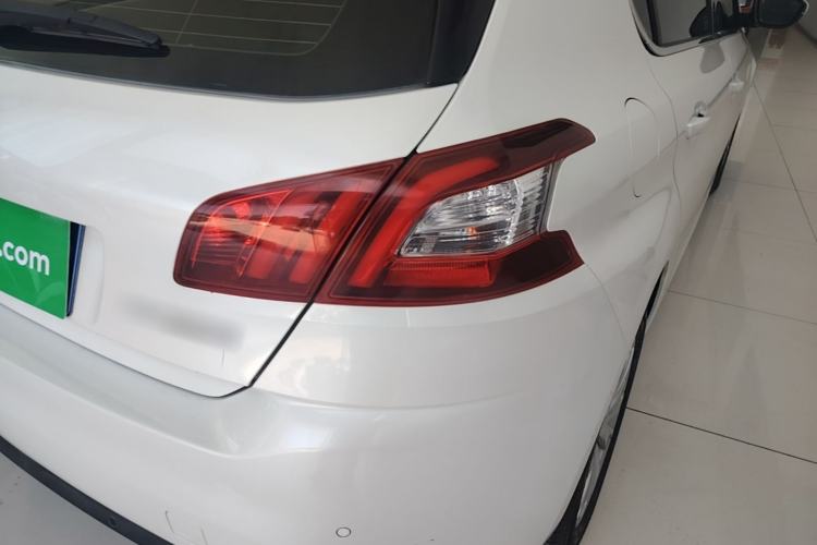 Used Peugeot 308S 2015 1.2T Automatic Jingchi Edition Right Rear Taillight
