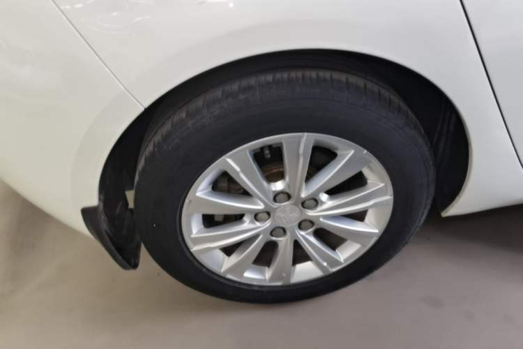 Used Peugeot 308S 2015 1.2T Automatic Jingchi Edition Right Rear Wheel Hub
