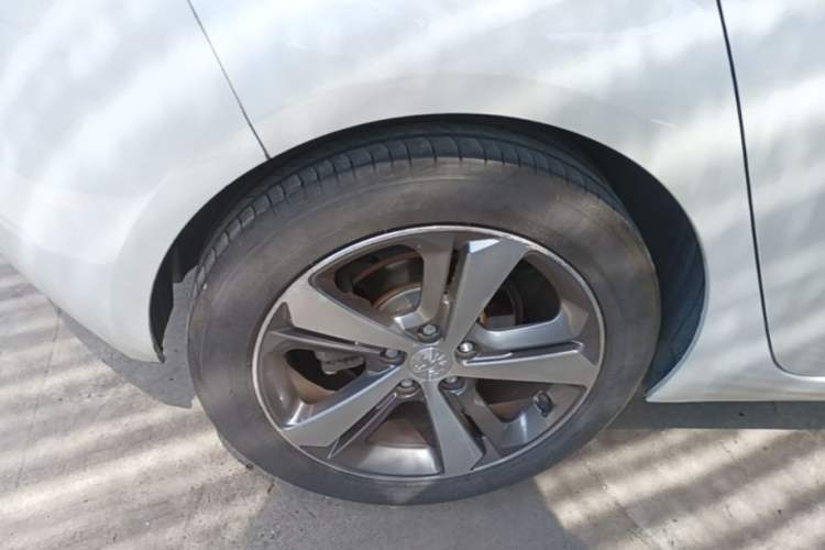 Used Peugeot 308S 2015 1.6T Automatic Jingchi Edition Right Rear Wheel Hub