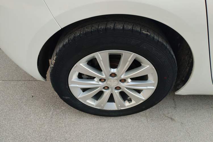 Used Peugeot 308S 2015 1.2T Automatic Jingchi Edition Right Rear Wheel Hub