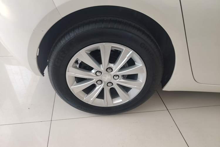 Used Peugeot 308S 2015 1.2T Automatic Jingchi Edition Right Rear Wheel Hub