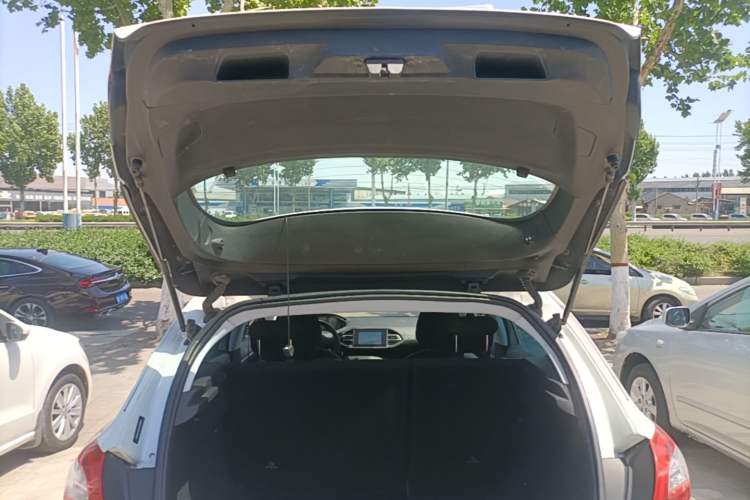 Used Peugeot 308S 2015 1.2T Automatic Shangchi Edition Trunk