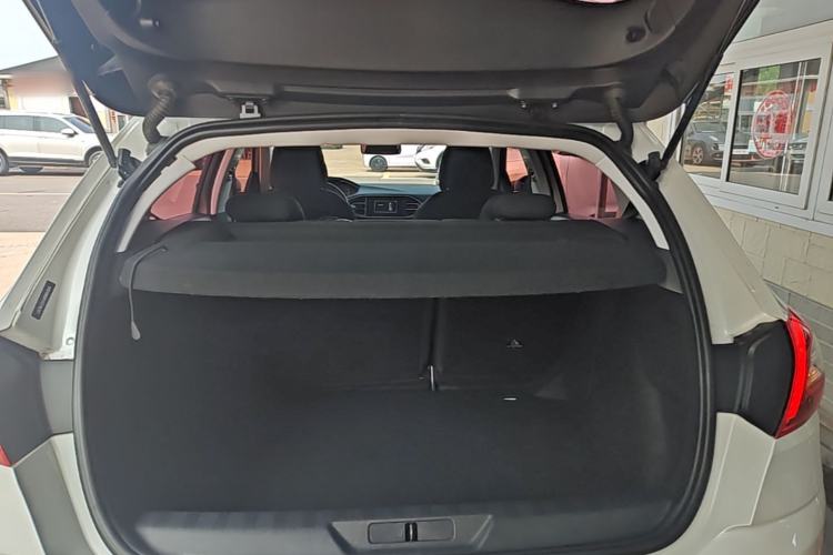 Used Peugeot 308S 2015 1.6T Automatic Jingchi Edition Trunk