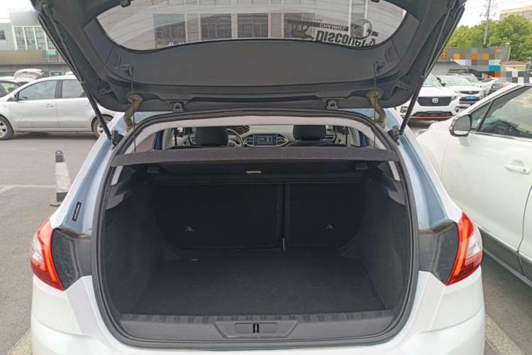 Used Peugeot 308S 2015 1.2T Automatic Jingchi Edition Trunk