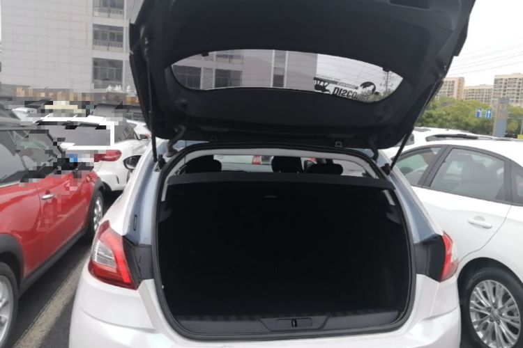 Used Peugeot 308S 2015 1.2T Automatic Jingchi Edition Trunk