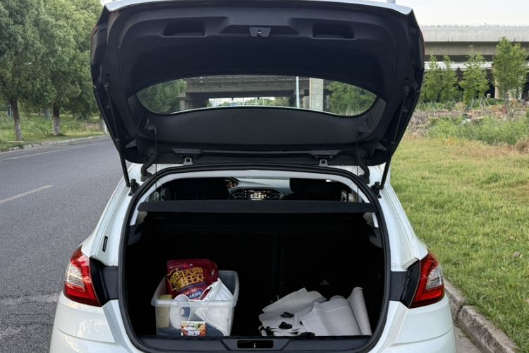 Used Peugeot 308S 2015 1.6T Automatic Jingchi Edition Trunk