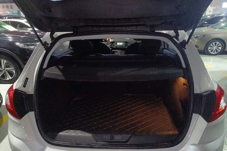 Used Peugeot 308S 2015 1.6L Manual Shangchi Edition Trunk