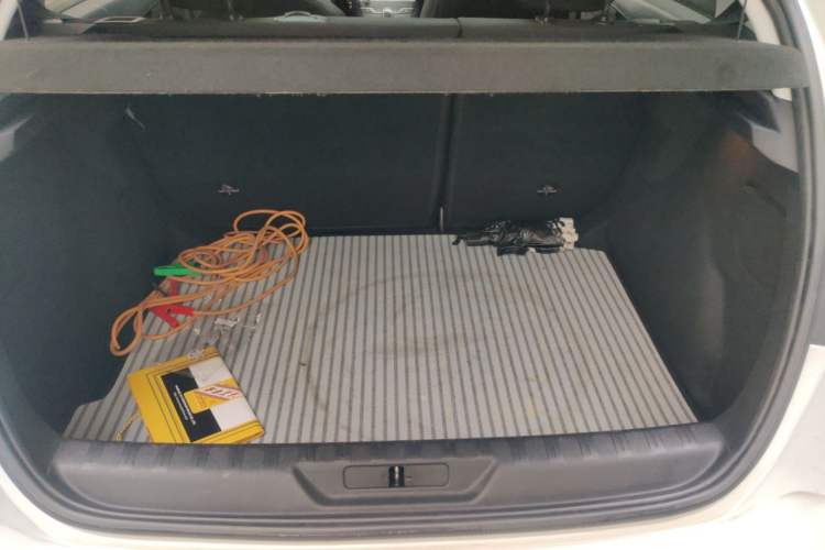 Used Peugeot 308S 2015 1.6T Automatic Jingchi Edition Trunk