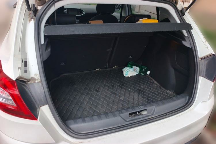 Used Peugeot 308S 2015 1.2T Automatic Jingchi Edition Trunk
