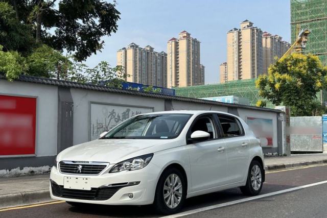Ojetý Peugeot 308S 2015 1.2T Automatic Shangchi Edition
