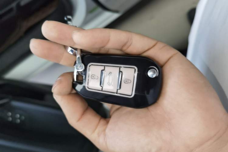 Used Peugeot 308S 2015 1.2T Automatic Jingchi Edition Vehicle Key