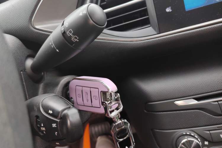 Used Peugeot 308S 2015 1.2T Automatic Shangchi Edition Vehicle Key
