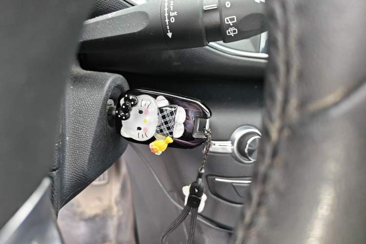 Used Peugeot 308S 2015 1.2T Automatic Jingchi Edition Vehicle Key