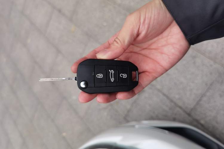Used Peugeot 308S 2015 1.2T Automatic Jingchi Edition Vehicle Key