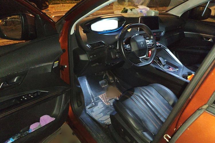 Used Peugeot 4008 2017 350THP Elite Edition Interior 3
