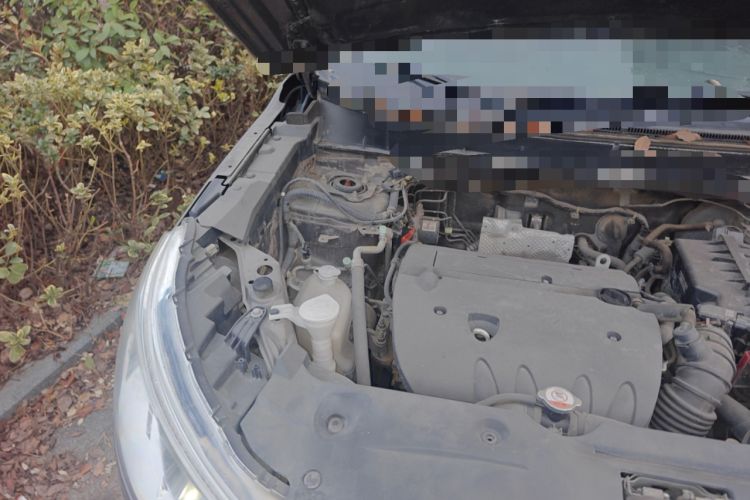Used Peugeot 4008 2012 2.0L Two-Wheel-Drive Fashion Edition Engine Bay Right