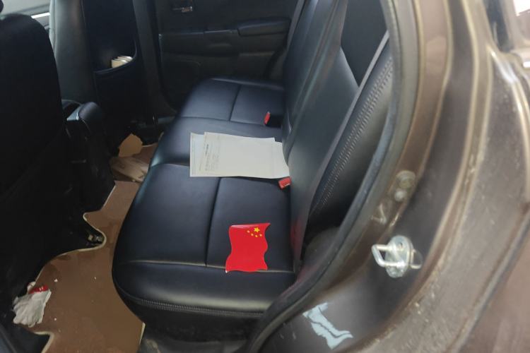 Used Peugeot 4008 2012 2.0L Two-Wheel-Drive Fashion Edition Left Rear Seat