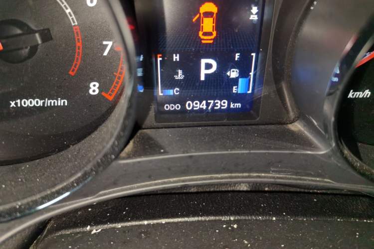 Used Peugeot 4008 2012 2.0L Two-Wheel-Drive Fashion Edition Odometer Close Up