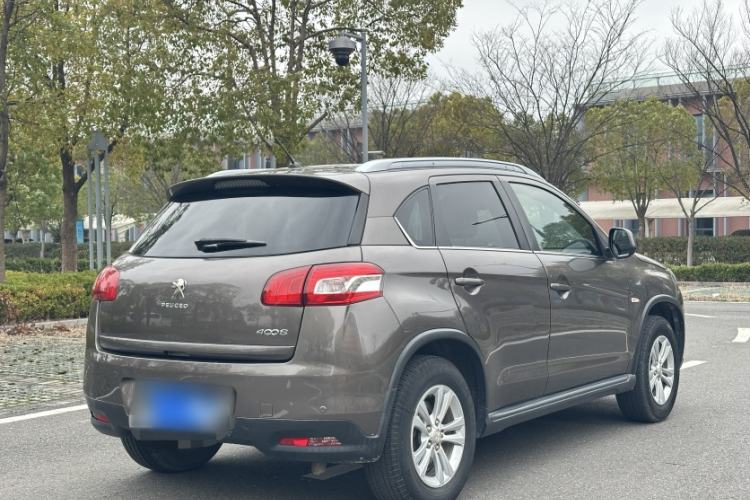 Used Peugeot 4008 2013 2.0L Two-Wheel Drive Entry-Level Trim Exterior 4