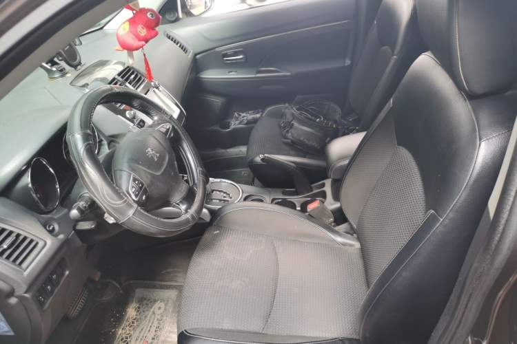 Used Peugeot 4008 2013 2.0L Two-Wheel Drive Entry-Level Trim Left Front Seat