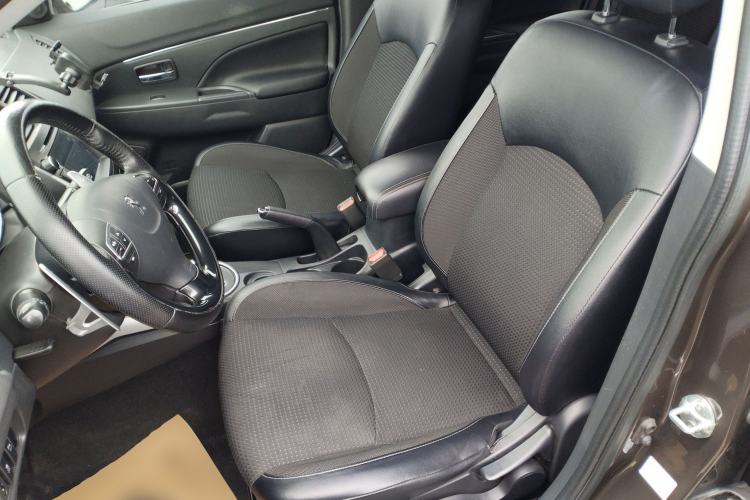 Used Peugeot 4008 2013 2.0L Two-Wheel Drive Entry-Level Trim Left Front Seat