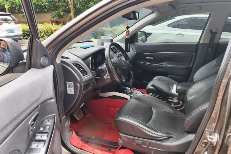 Used Peugeot 4008 2013 2.0L Two-Wheel Drive Luxury Version Driver Seat