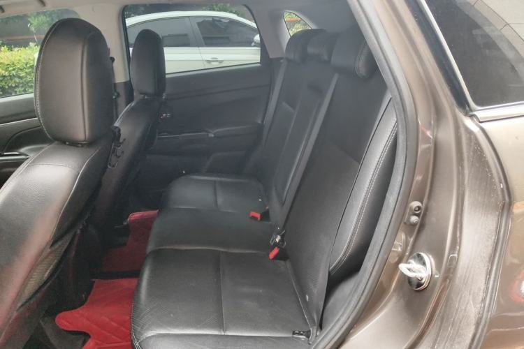 Used Peugeot 4008 2013 2.0L Two-Wheel Drive Luxury Version Left Rear Seat