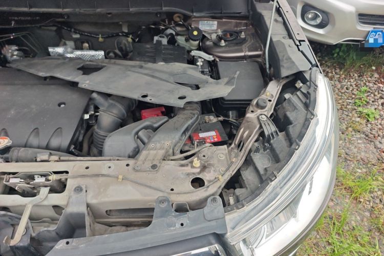 Used Peugeot 4008 2013 2.0L Two-Wheel Drive Fashion Edition Engine Bay Left