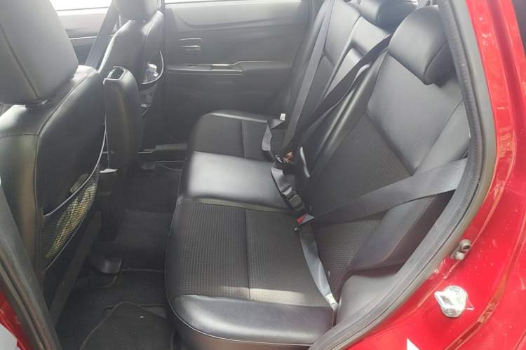 Used Peugeot 4008 2013 2.0L Two-Wheel Drive Entry-Level Trim Left Rear Seat