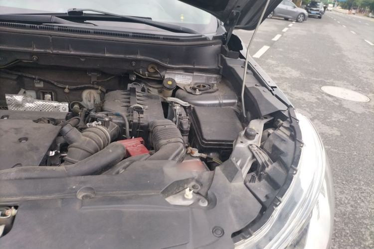 Used Peugeot 4008 2013 2.0L Two-Wheel Drive Entry-Level Trim Engine Bay Left