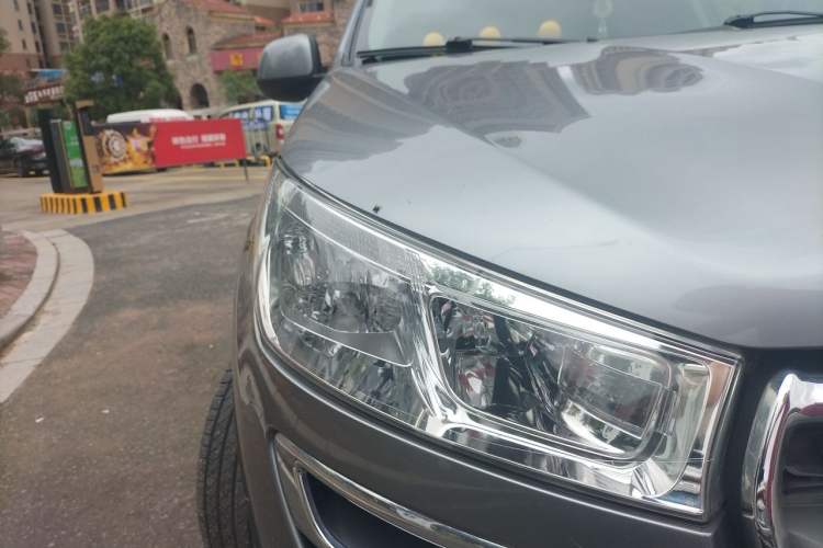 Used Peugeot 4008 2013 2.0L Two-Wheel Drive Entry-Level Trim Right Front Headlight