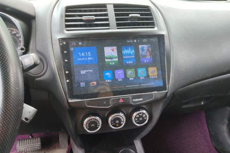 Used Peugeot 4008 2013 2.0L 4x4 Fashion Edition Audio And AC Panel