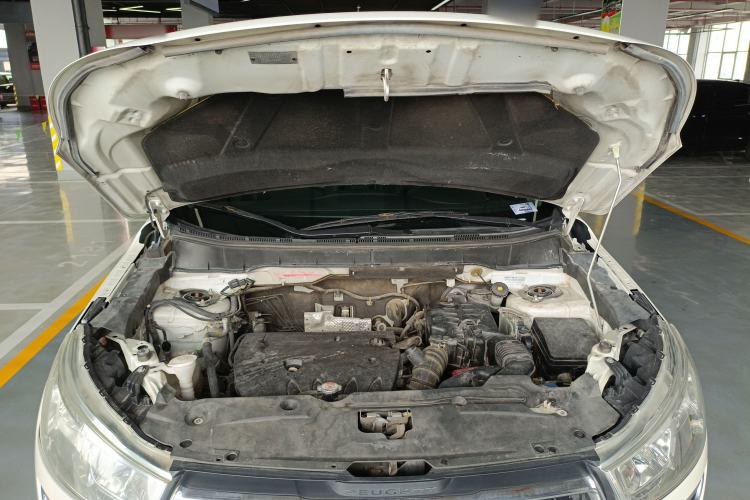Used Peugeot 4008 2013 2.0L 4x4 Fashion Edition Engine Bay