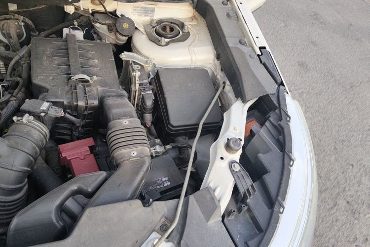 Used Peugeot 4008 2013 2.0L Four-Wheel Drive Luxury Model Engine Bay Left