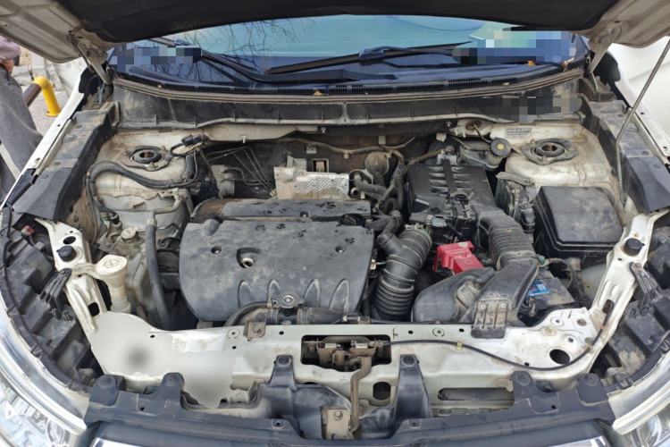 Used Peugeot 4008 2013 2.0L Two-Wheel Drive Fashion Edition Engine Bay