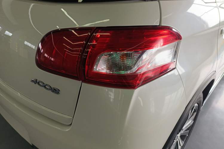 Used Peugeot 4008 2013 2.0L 4x4 Fashion Edition Exterior 3