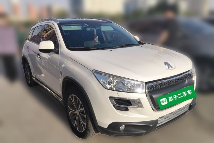 Used Peugeot 4008 2013 2.0L Four-Wheel Drive Luxury Model Front Right 45 Deg