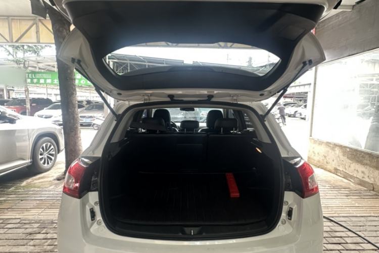 Used Peugeot 4008 2013 2.0L Two-Wheel Drive Fashion Edition Interior 3
