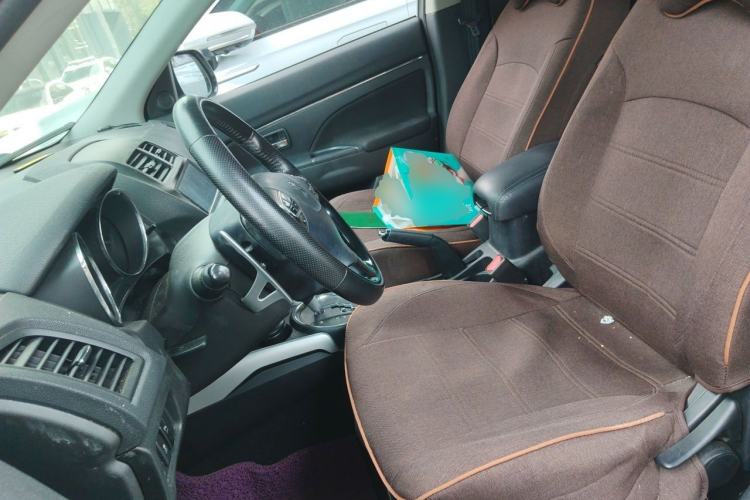 Used Peugeot 4008 2013 2.0L 4x4 Fashion Edition Left Front Seat