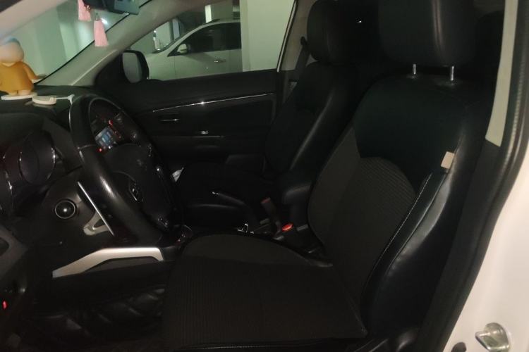 Used Peugeot 4008 2013 2.0L Two-Wheel Drive Fashion Edition Left Front Seat