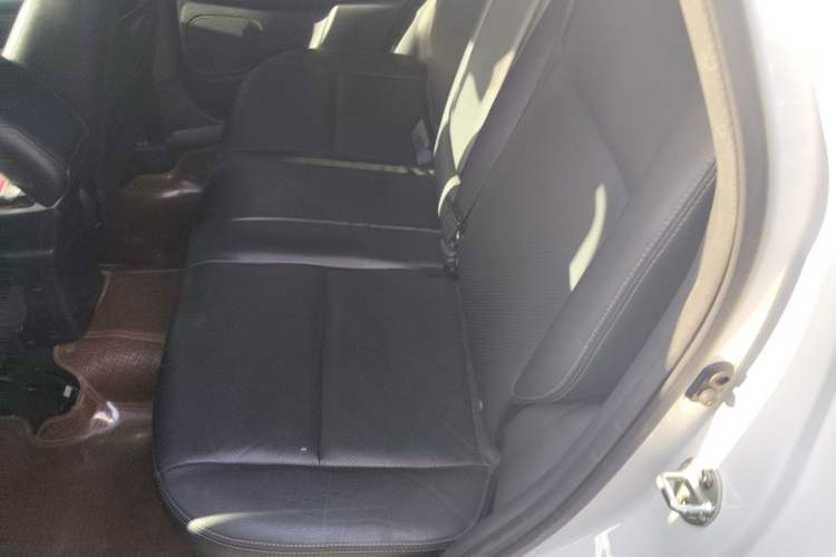 Used Peugeot 4008 2013 2.0L Four-Wheel Drive Luxury Model Left Rear Seat