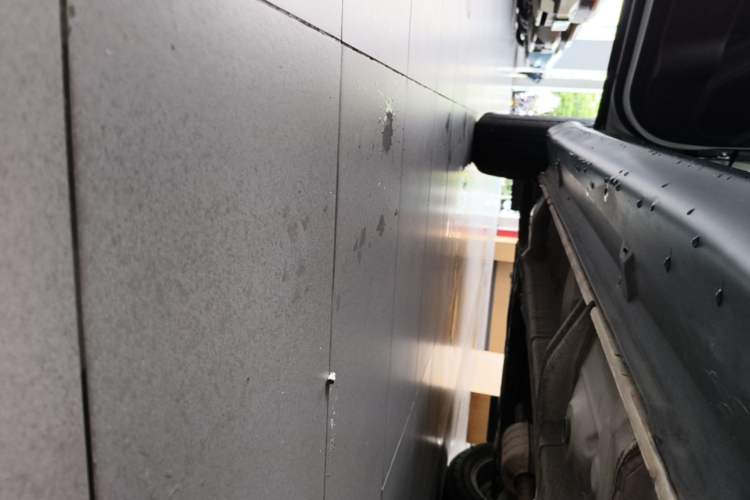 Used Peugeot 4008 2013 2.0L Two-Wheel Drive Entry-Level Trim Left Side Sill