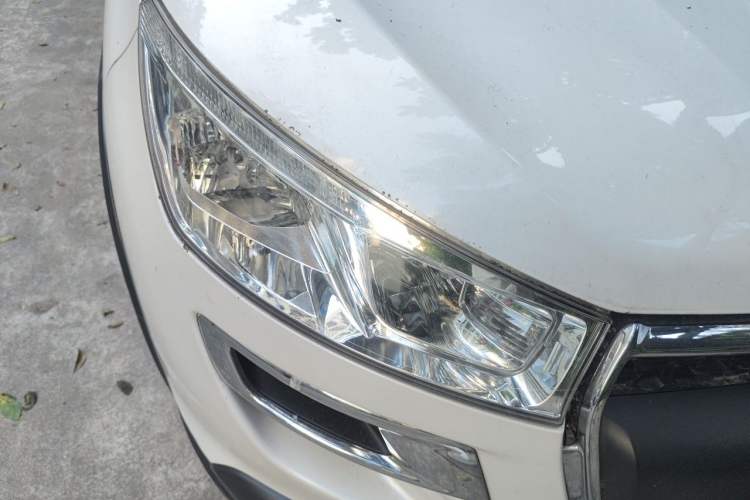Used Peugeot 4008 2013 2.0L Two-Wheel Drive Entry-Level Trim Right Front Headlight
