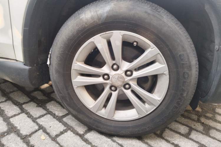 Used Peugeot 4008 2013 2.0L Two-Wheel Drive Entry-Level Trim Right Front Wheel Hub
