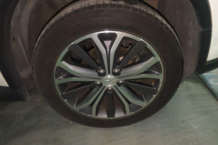 Used Peugeot 4008 2013 2.0L Two-Wheel Drive Fashion Edition Right Front Wheel Hub