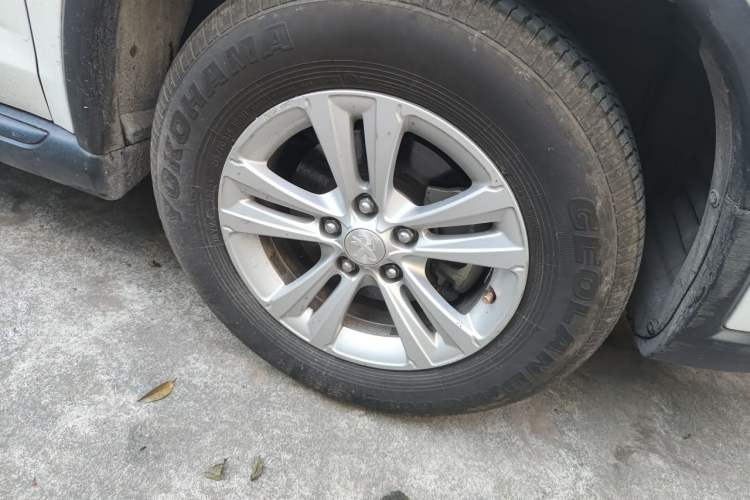 Used Peugeot 4008 2013 2.0L Two-Wheel Drive Entry-Level Trim Right Front Wheel Hub