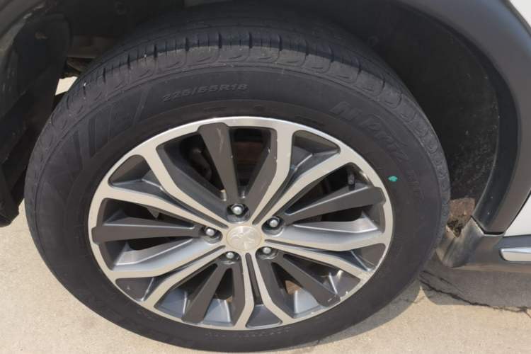 Used Peugeot 4008 2013 2.0L Two-Wheel Drive Fashion Edition Right Rear Wheel Hub